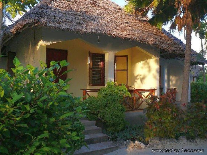 Pakachi & Jambiani (Zanzibar)