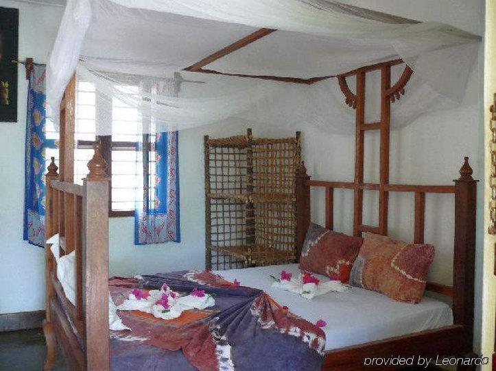 Pakachi & Hotell